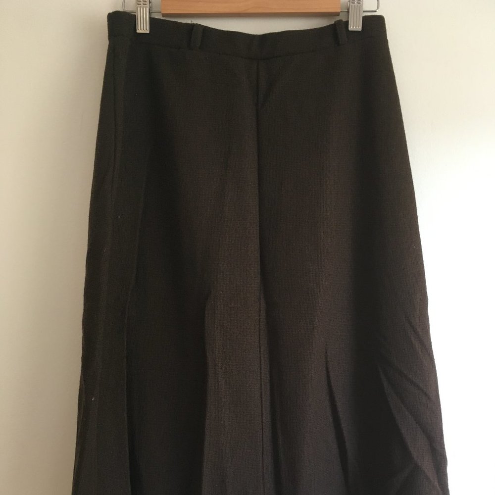 Vintage Trissi 70s-80s brown skirt, loose weave polyester with belt loops